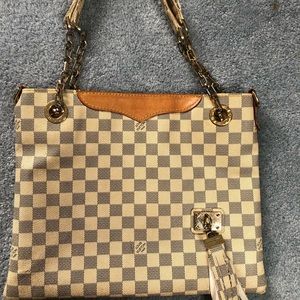 Louis Vuitton purse